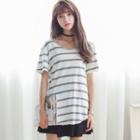 Short-sleeve Stripe V-neck T-shirt