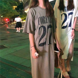 Lettering Elbow-sleeve Slit T-shirt Dress