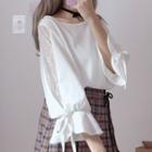 Lace Panel Flared-sleeve Blouse