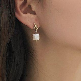 Pearl Knot Dangle Earring