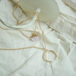 Set: Moon Pendant Necklace + Round Pendant Necklace Gold - One Size