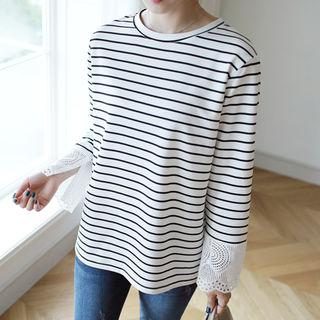 Eyelet-lace Cuff Stripe T-shirt