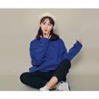 Slit-side Loose-fit Pullover