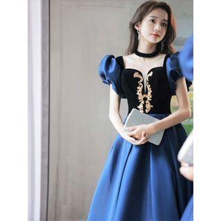 Puff-sleeve Dragon Embroidered A-line Evening Gown