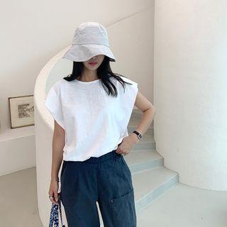 Cap-sleeve Round-neck T-shirt