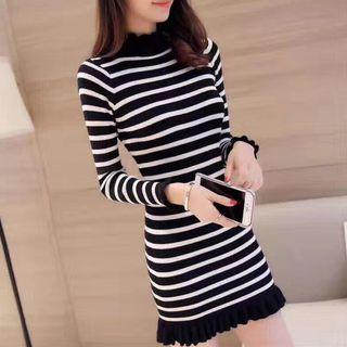 Long-sleeve Striped Mini Mermaid Sheath Knit Dress