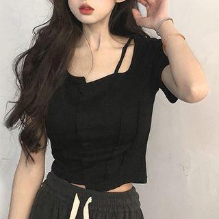 Short-sleeve Asymmetrical Paneled T-shirt
