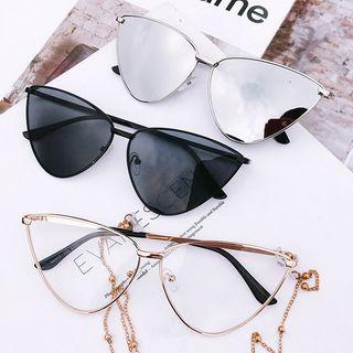 Cat-eye Sunglasses / Glasses