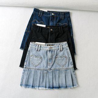 High Waist Heart Graphic Pleated Denim Skirt