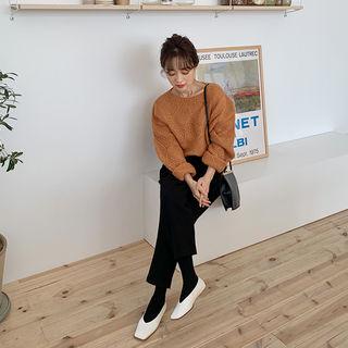 Round-neck Pattern Woolen Sweater