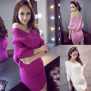 Batwing-sleeve V-neck Mini Knit Dress