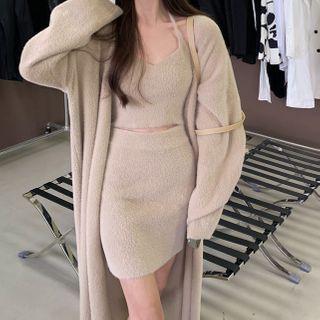 Long-sleeve Knit Coat / Sleeveless Halter Top / Knit Skirt