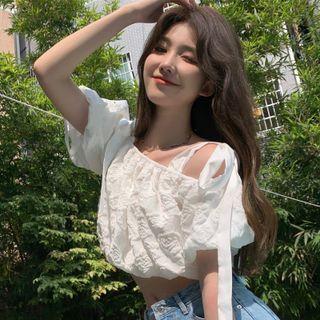 Cold-shoulder Floral Crop Blouse