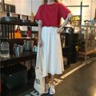 Plain Short-sleeve T-shirt / A-line Midi Skirt