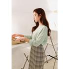 Long-sleeve Dip-back Linen T-shirt