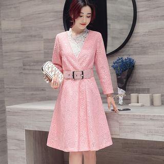 Set: Lace Coatdress + Sleeveless Lace Top