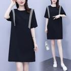 Elbow-sleeve Check Trim Mini T-shirt Dress