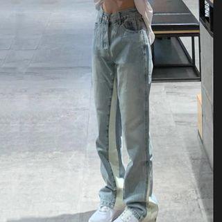 Mid Rise Two Tone Loose Fit Jeans