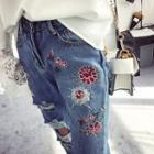 Flower Embroidered Distressed Jeans