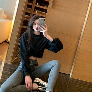 Long-sleeve Twist Cropped Top