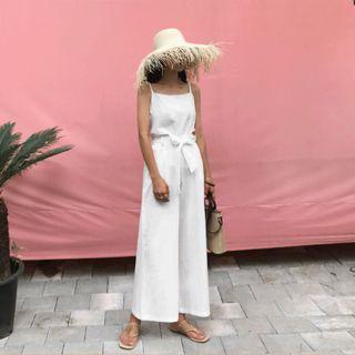 Linen Blend Squared-neck Spaghetti Strap Top