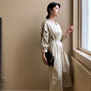 Twisted Sleeve Smock-waist V-neck Midi Dress