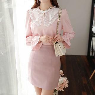 Tie-neck Lace-collar Top