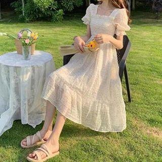 Short Sleeve Square Neck Frill Trim Dotted Print A-line Dress