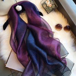 Gradient Neck Scarf