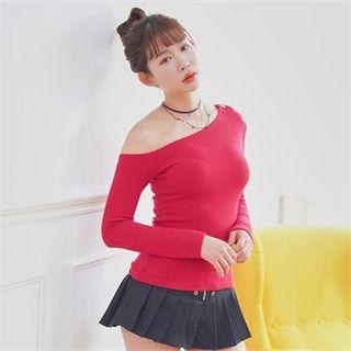 Buttoned Off-shoulder Long-sleeve Top