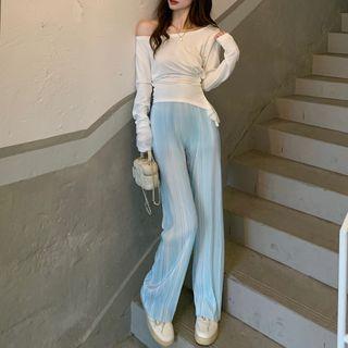 Long-sleeve One-shoulder T-shirt / Striped Wide Leg Pants