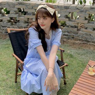 Short-sleeve Lace Trim Check Midi A-line Dress Blue - One Size