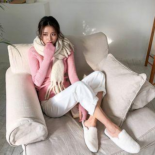 Turtleneck Thumb-hole Rib-knit Top