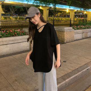 Short-sleeve Asymmetrical Split T-shirt
