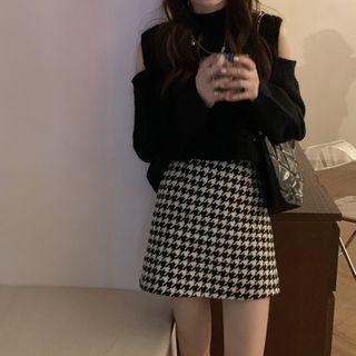 Cold Shoulder Sweater / Houndstooth Mini A-line Skirt