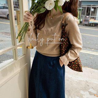 Square-neck Frill-cuff Knit Top