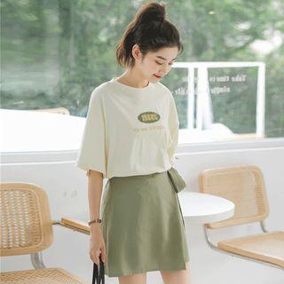 Set: Short-sleeve Print T-shirt + Skirt