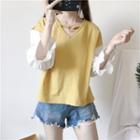 Balloon-sleeve V-neck T-shirt