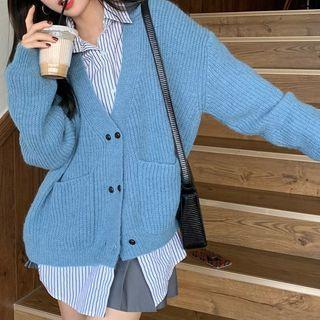 V-neck Plain Cardigan / Striped Shirt