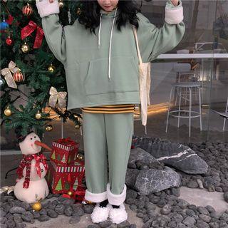 Hooded Fleece Sweatshirt / Wide Leg Pants