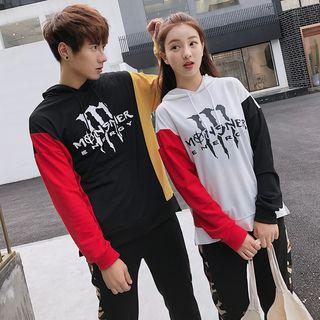 Couple Matching Camo-trim Lettering Jogger Pants