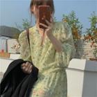 Long-sleeve V-neck Floral Print Dress Green - One Size
