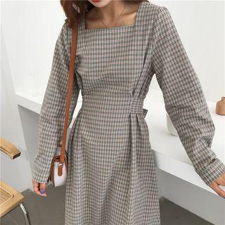 Square Neck Long-sleeve Plaid Midi A-line Dress