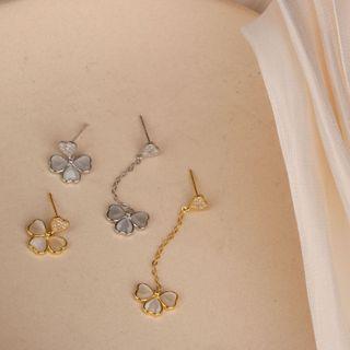 Asymmetrical Leaf Drop Earring