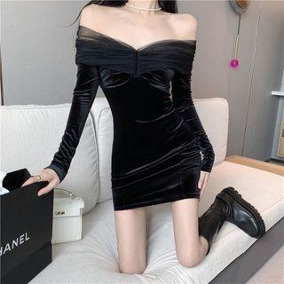 V-neck Mesh Trim Velvet Sheath Dress