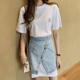 Set: Lettering Short-sleeve T-shirt Dress + Irregular Hem High-waist Denim Skirt