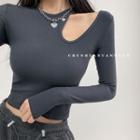 Cutout-shoulder Slim-fit Crop T-shirt