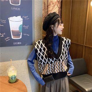 Long-sleeve Mock Neck T-shirt / Patterned Knit Vest