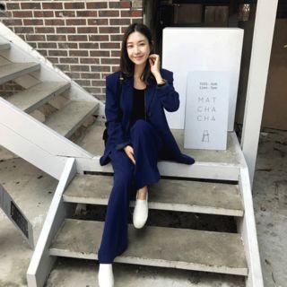 Three-button Welt-pocket Blazer