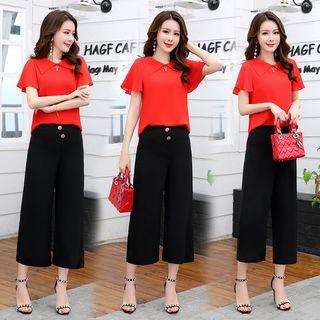 Set: Flutter Sleeve Collar Top + Cropped Wide-leg Pants